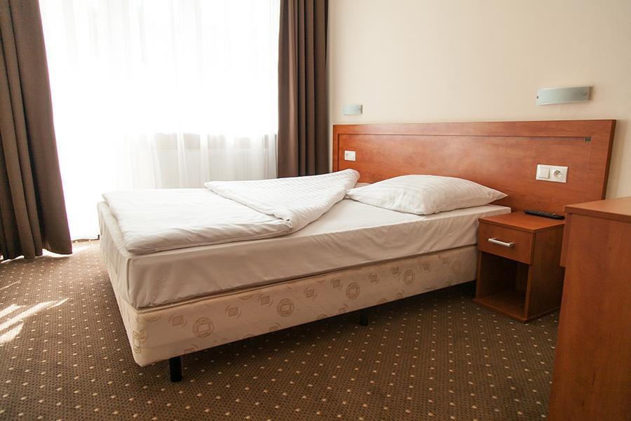 Papaver Hotel Ślesin Camera foto